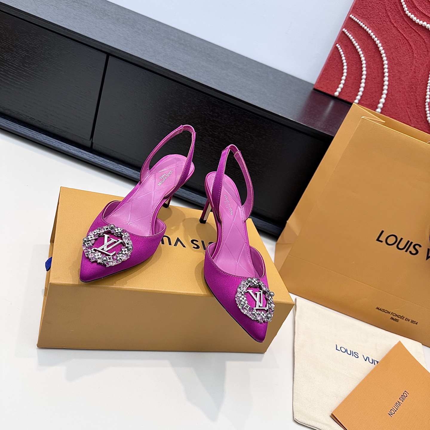 Women's high heels